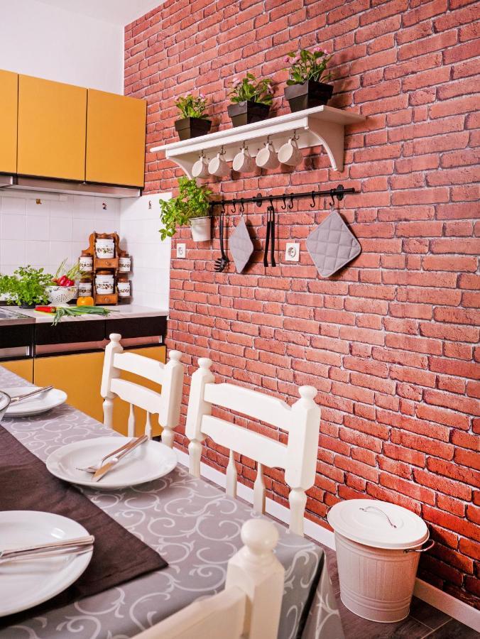 Apartmani Maretimo Primošten Eksteriør billede