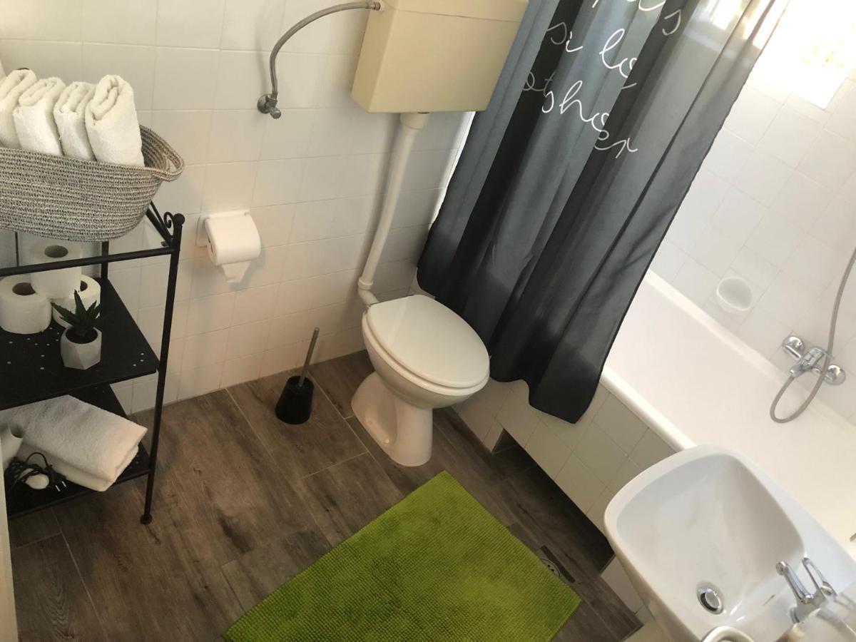 Apartmani Maretimo Primošten Eksteriør billede